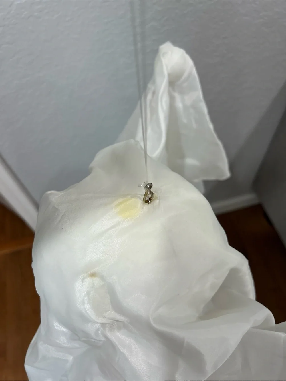 2004 Gemmy Floating Shrieking Ghost Decoration With Box WORKS